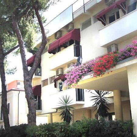 Hotel New Primula Rimini Exteriér fotografie
