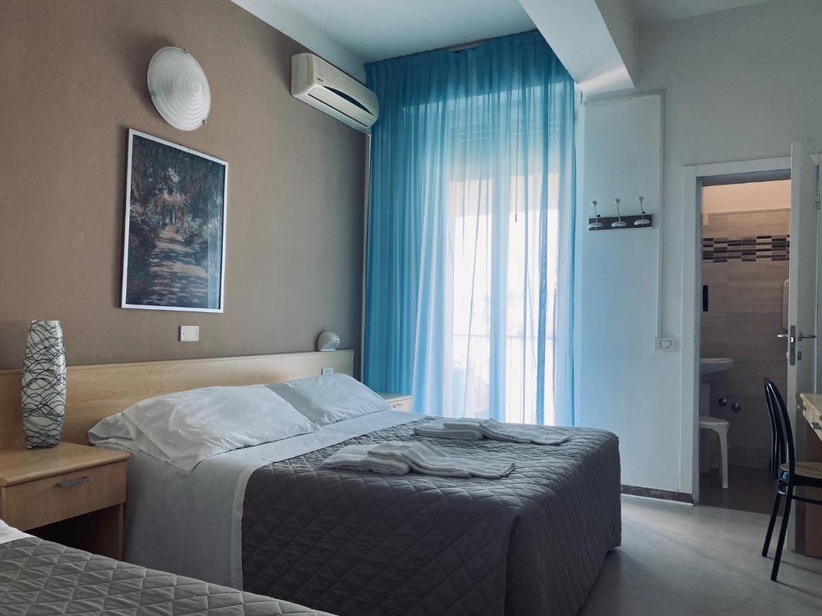 Hotel New Primula Rimini Exteriér fotografie